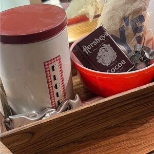 Vintage Style Kitchen Decor